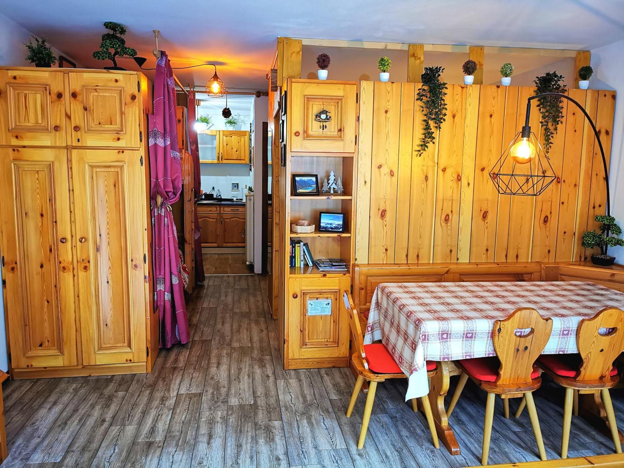 Dapolo - Cosy Appartment In Val Di Fassa Campestrin Eksteriør bilde