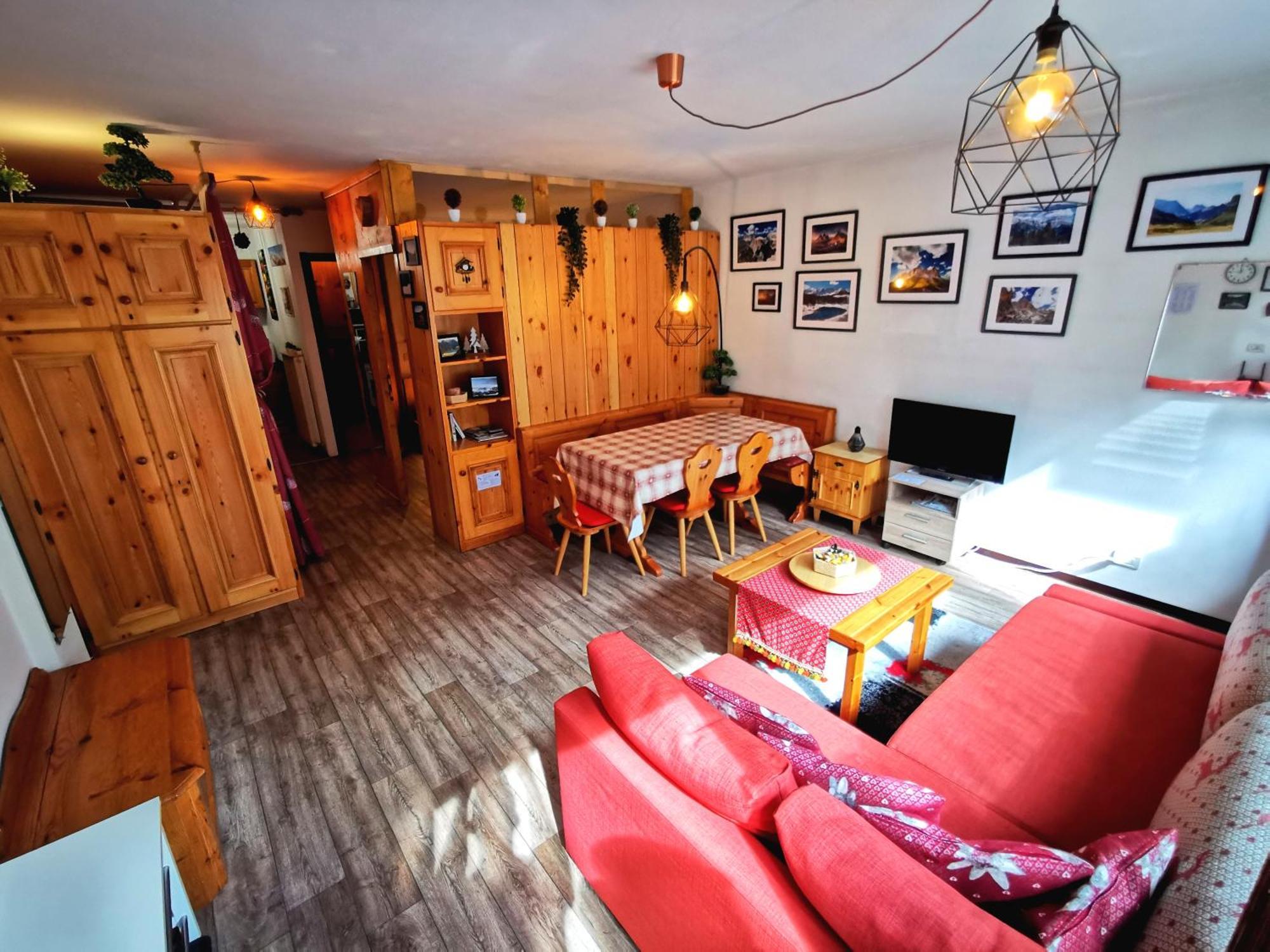 Dapolo - Cosy Appartment In Val Di Fassa Campestrin Eksteriør bilde